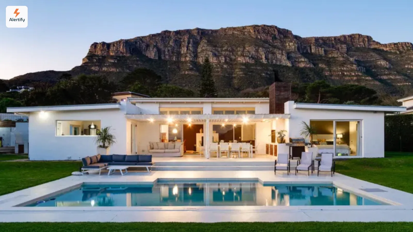 Managing Noise, Smoking, & Property Damage in Your SA Vacation Rental smoking detection vacation rental South Africa