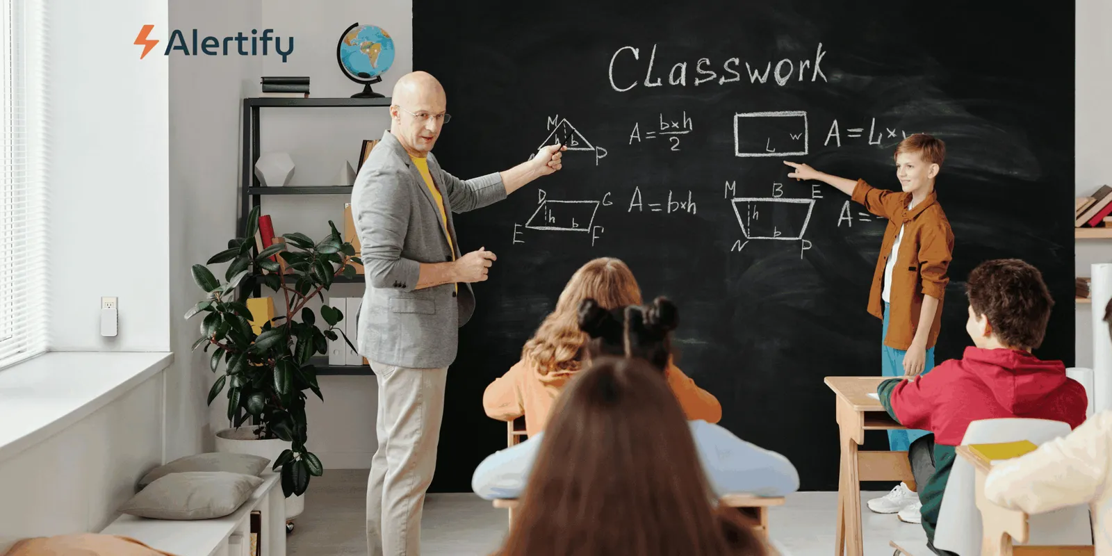 Smart and Secure: Why Privacy-Safe CO₂ Monitoring is the Right Choice for Schools